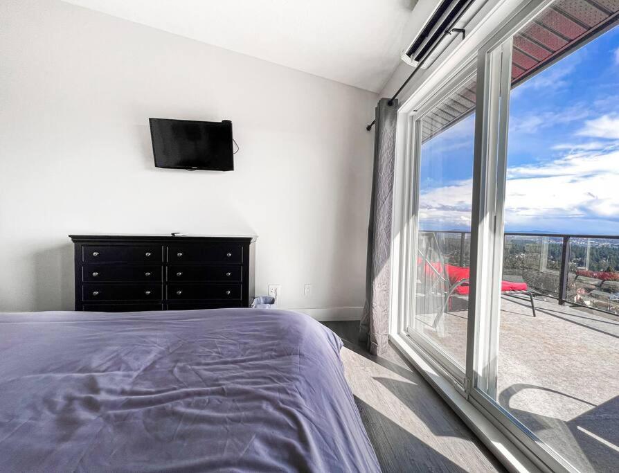 Eagle'S View Penthouse Apartment Victoria Exterior photo